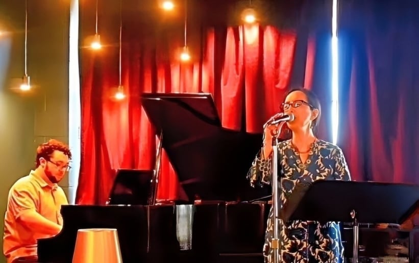 Gallery photo 4 of Aiko Shimada Jazz Vocalist & Ensemble