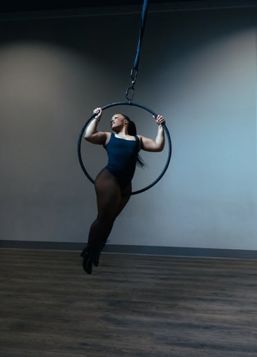 Gallery photo 2 of Macara Danielle
