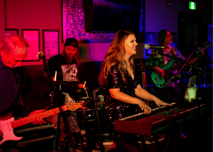 Gallery photo 4 of The Bridgette Yarwood Band