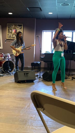 Gallery photo 1 of Akeylah Simone