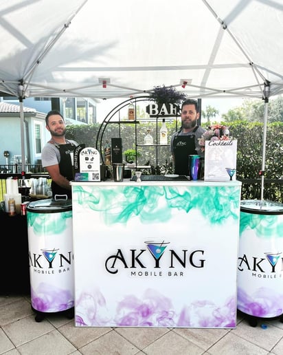 Gallery photo 9 of AKYNG mobile bar