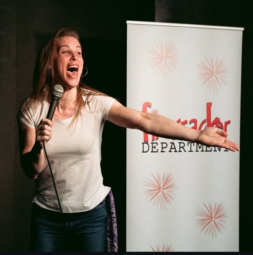 Gallery photo 9 of Ava Val