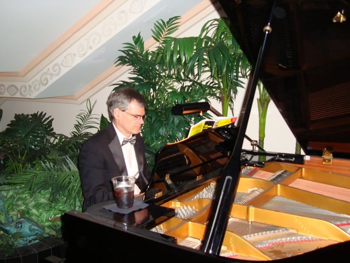 Gallery photo 2 of Alan Corcoran