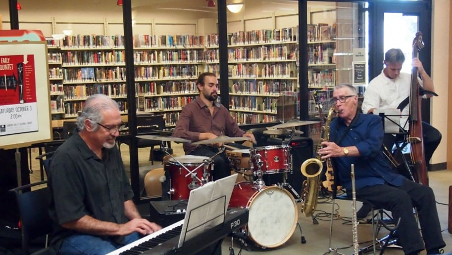 Gallery photo 1 of Alan Early trio/quartet