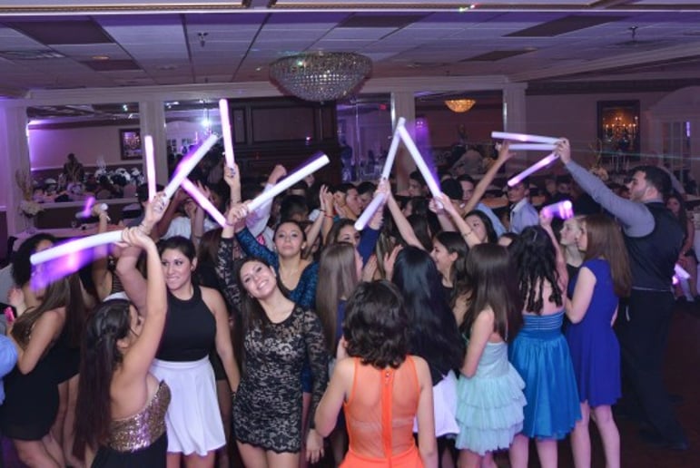 Gallery photo 78 of Alan Keith Entertainment & Photo Booths