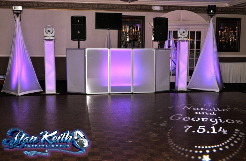 Gallery photo 85 of Alan Keith Entertainment & Photo Booths