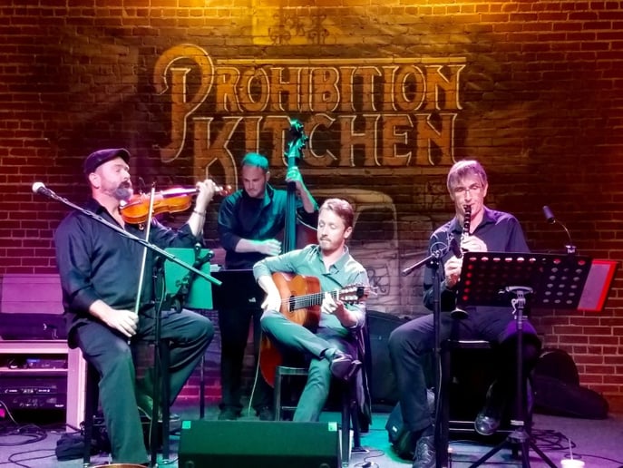 Gallery photo 8 of Hot Club SRQ