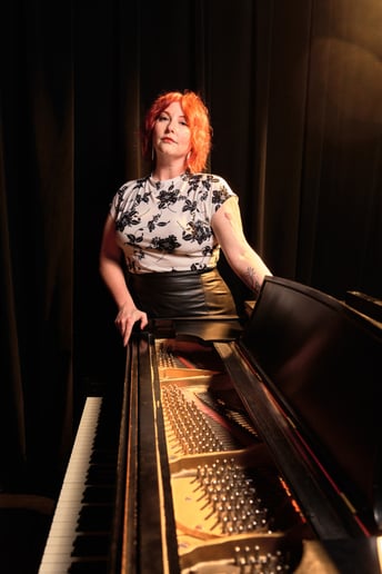 Gallery photo 1 of Alayna Renae Music