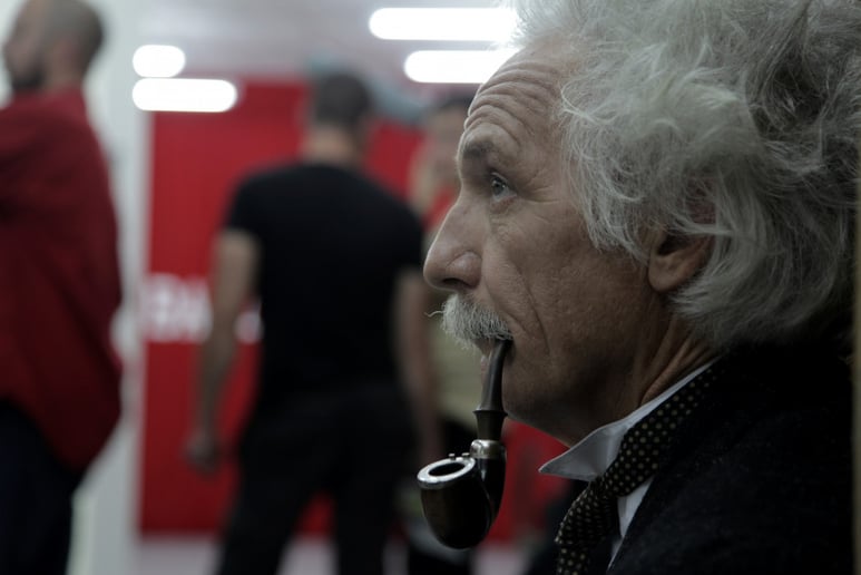 Gallery photo 7 of Albert Einstein lookalike/impersonator