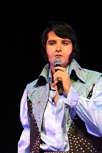 Gallery photo 7 of Alberti Elvis Tribute