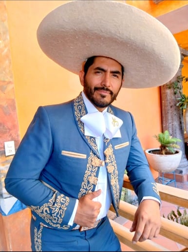 Gallery photo 9 of El Charro de Las Vegas Alberto Soler!