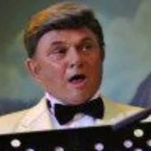 Gallery photo 1 of Candle Light Singers
