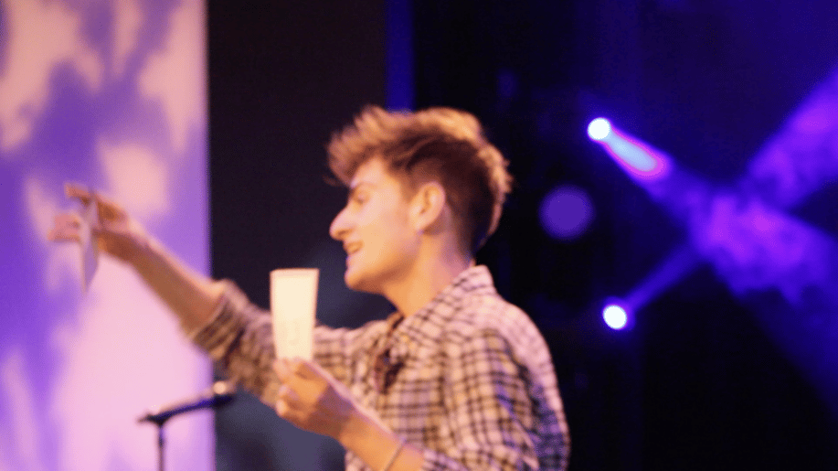 Gallery photo 5 of Alec Mueller - Magician & Mentalist