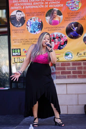 Gallery photo 2 of Alessandra Latin Performer
