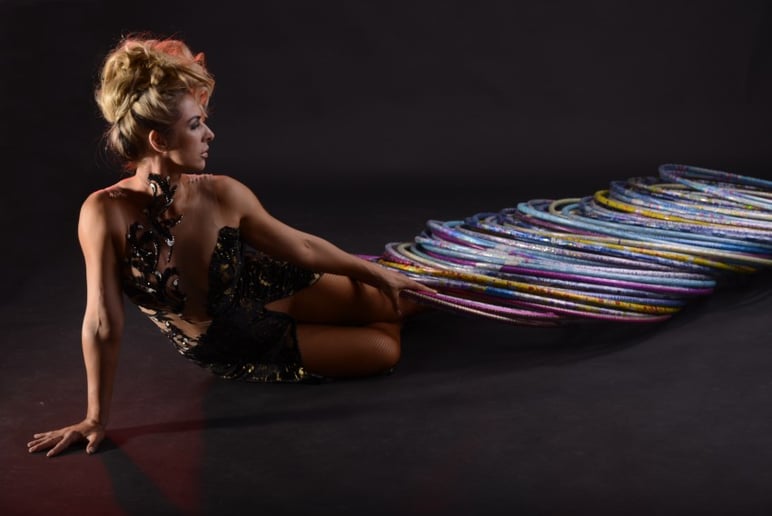 Gallery photo 8 of Alesya Gulevich Visual Artist and Entertainer