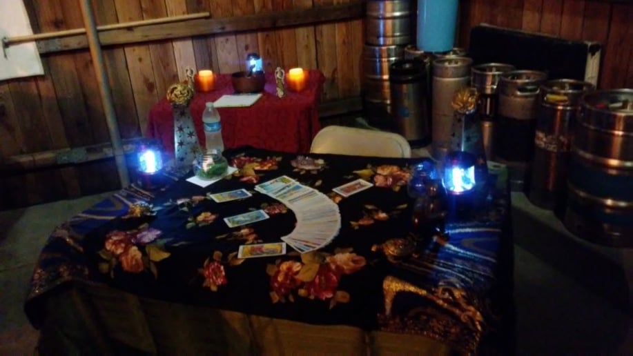 Gallery photo 10 of Alex Your Fortune Teller