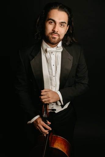 Gallery photo 1 of Alex Cousins – Acoustic & Electric Cellist