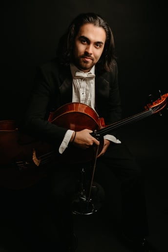 Gallery photo 3 of Alex Cousins – Acoustic & Electric Cellist