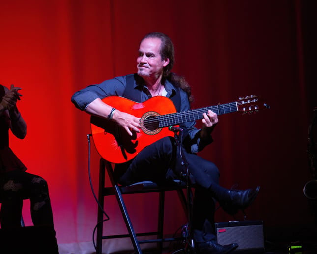 Gallery photo 9 of Alex Jordan Guitarist