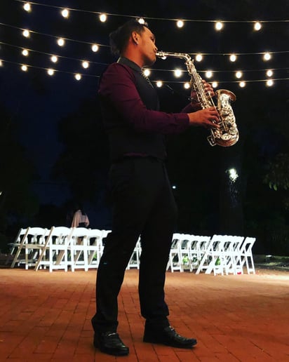 Gallery photo 3 of Alex Lipar Music