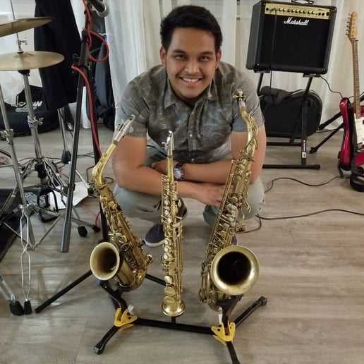 Gallery photo 5 of Alex Lipar Music