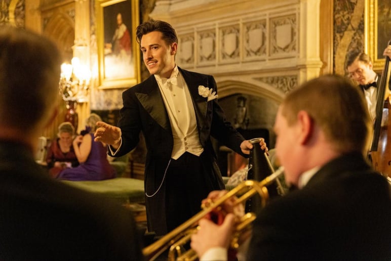 Gallery photo 2 of Alex Mendham & His Orchestra