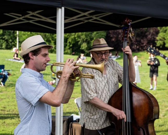 Gallery photo 1 of Alex Owen & His New Orleans Style Jazz Band