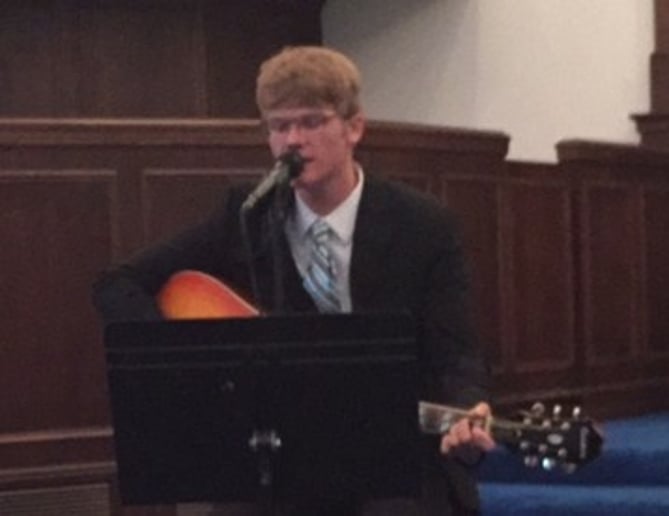 Gallery photo 2 of Alex West Live