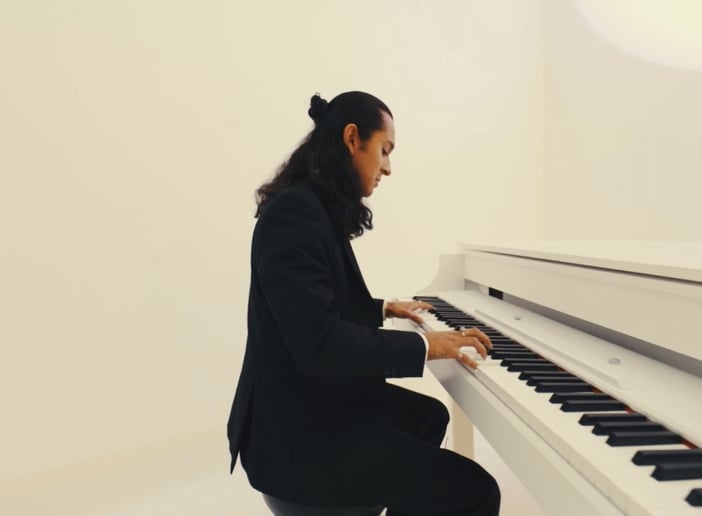 Gallery photo 4 of Alexander Granados Music