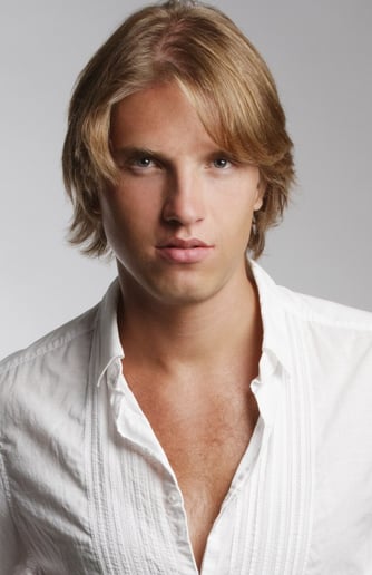 Gallery photo 5 of Alexander Guitar performer