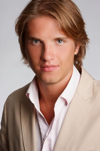 Gallery photo 9 of Alexander Guitar performer