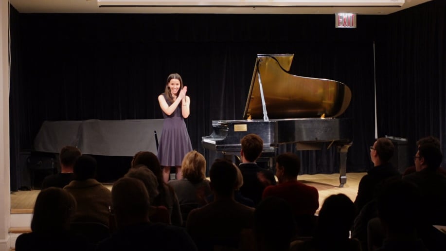 Gallery photo 2 of Alexandra Saraceno, pianist