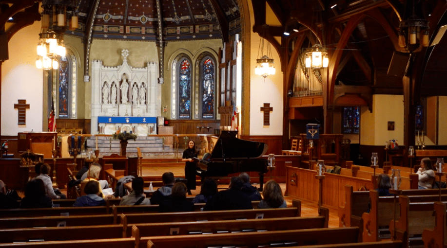 Gallery photo 3 of Alexandra Saraceno, pianist