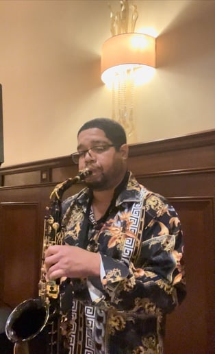 Gallery photo 4 of Alex Da Sax Guy
