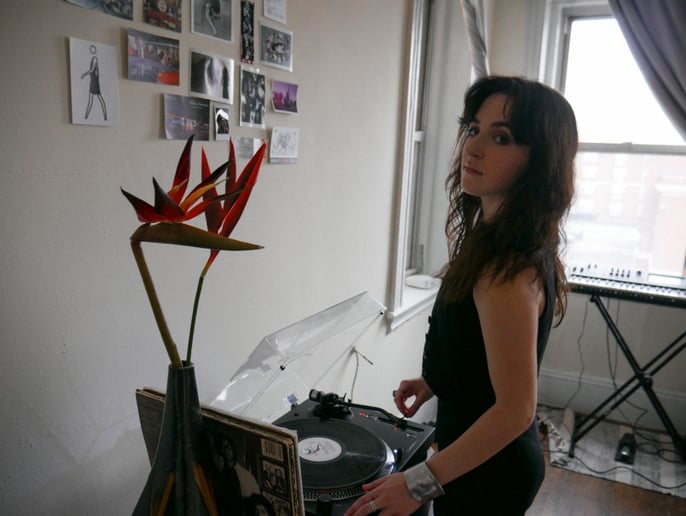 Gallery photo 1 of ALXIA