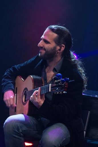Gallery photo 2 of Alfredo Cáceres Guitarist