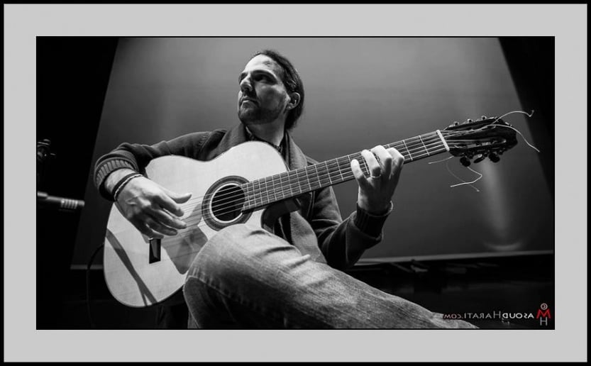 Gallery photo 3 of Alfredo Cáceres Guitarist