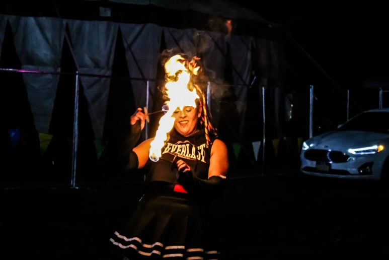 Gallery photo 4 of Amaris The Fire Vixen