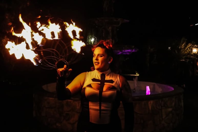 Gallery photo 6 of Amaris The Fire Vixen
