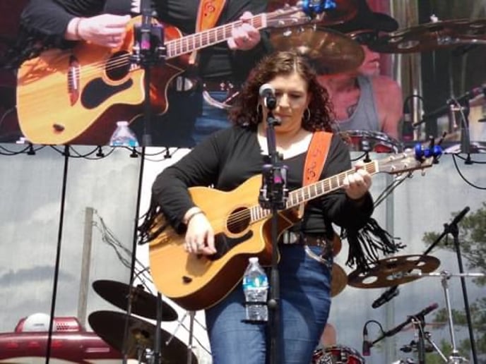 Gallery photo 4 of Alice Nelson Music