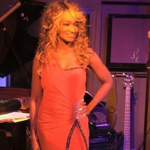 Gallery photo 4 of Alicia Renee'