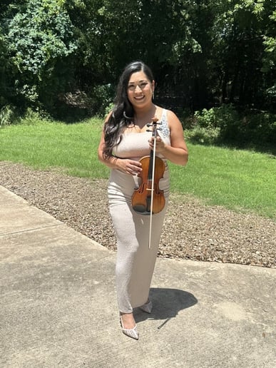 Gallery photo 6 of Alicia Rubio Music