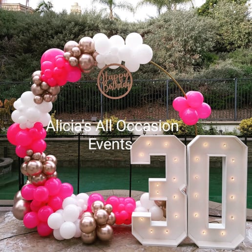 Gallery photo 3 of Alicia's All Occasion Events