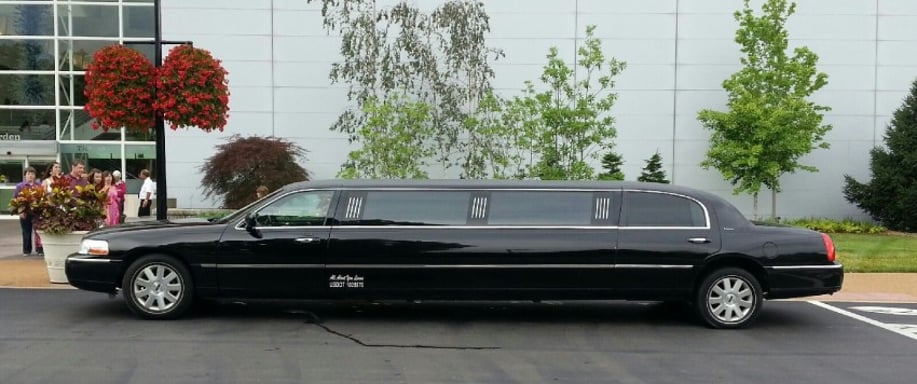 Gallery photo 10 of All About You Limousines LLC