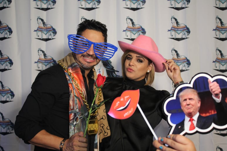 Gallery photo 4 of All Affair Photo Booth Co.