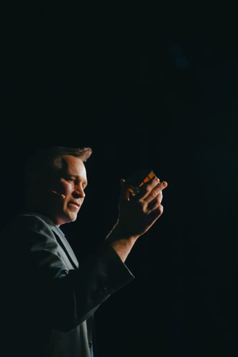 Gallery photo 8 of Magician James Higround