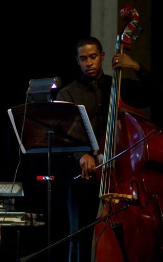 Gallery photo 2 of All Types Bassist