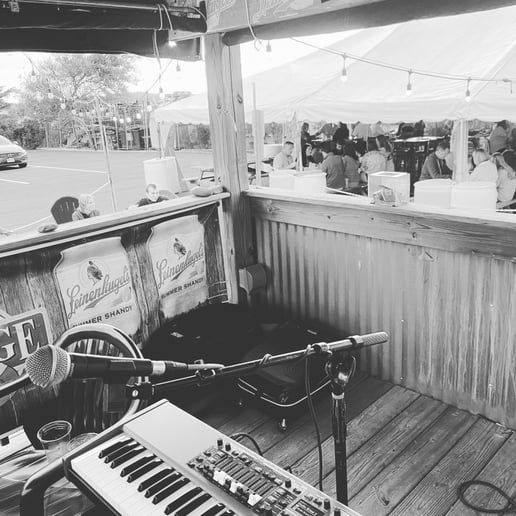 Gallery photo 10 of Allison Landon Music