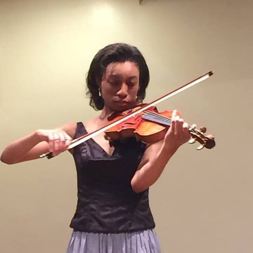 Gallery photo 1 of Allison McNeal, freelance Violinist