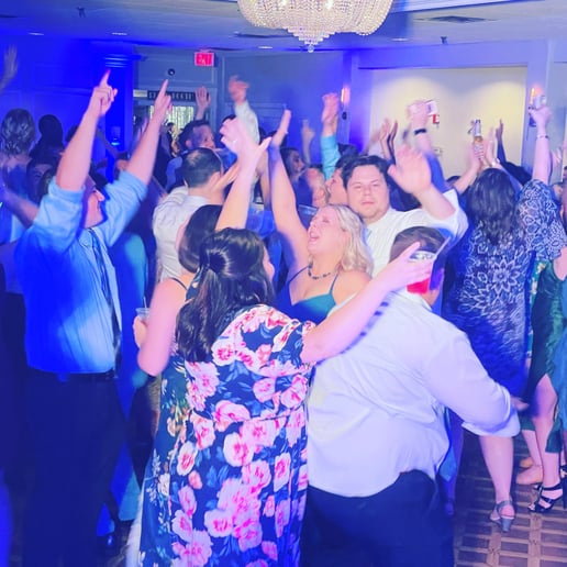 Gallery photo 10 of Allstar Entertainment Disc Jockeys